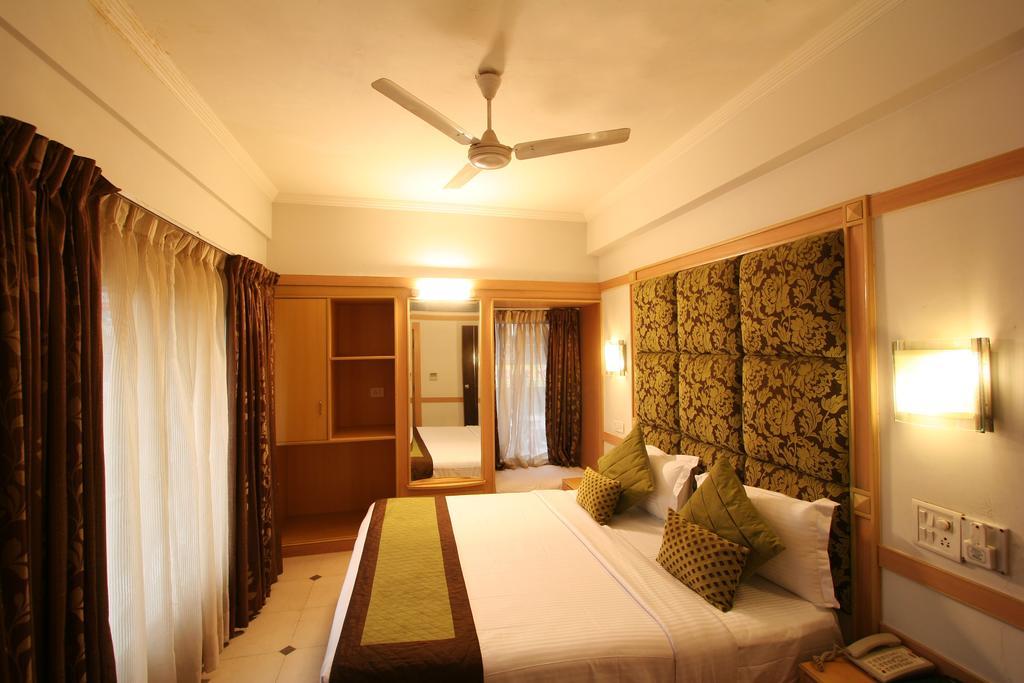 Hotel Southern Delhi  Phòng bức ảnh